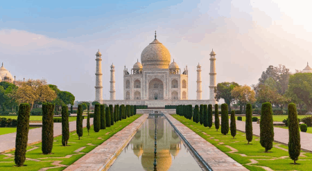 From Delhi: Taj Mahal Tour by Superfast Train – Gatimaan Express