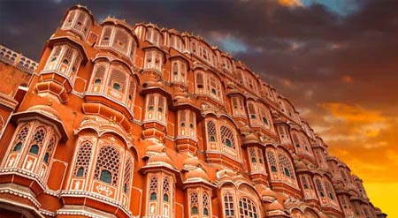Private Day Tour from Delhi to Jaipur City by Car